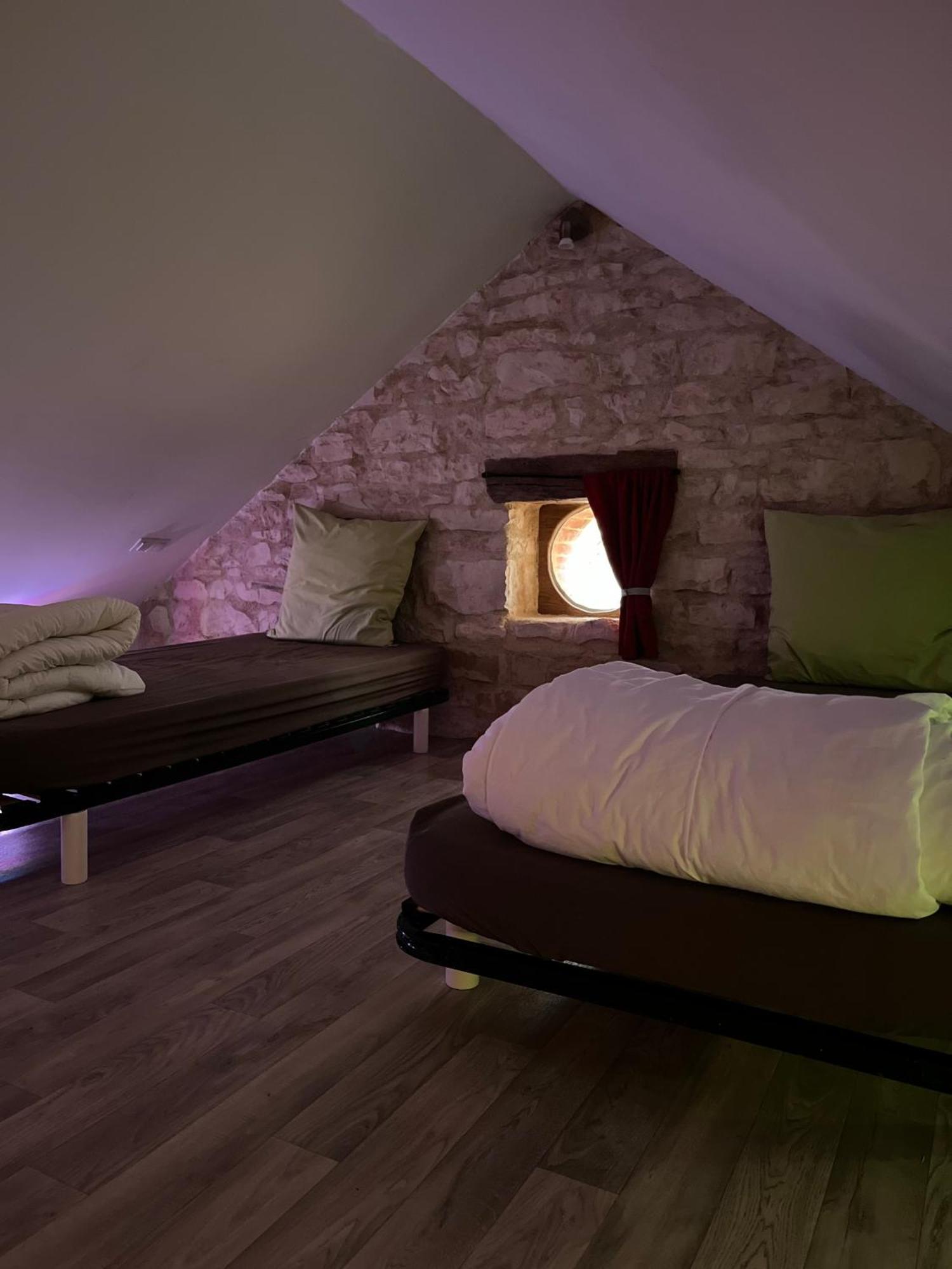 Bed and Breakfast La Fauconniere Brécy Exteriér fotografie